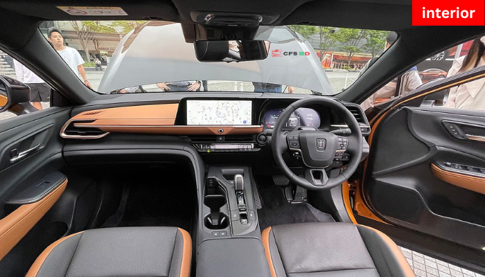 sixteenth generation Toyota crown interior